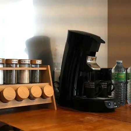 Апартаменты L'elegant - Terrasse Parking Wifi - 5km Airport *