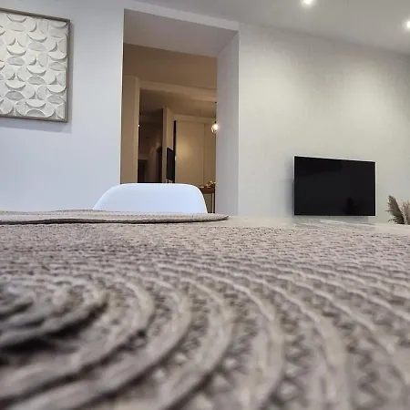 L'elegant - Terrasse Parking Wifi - 5km Airport *