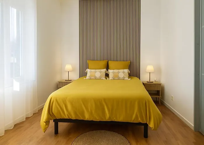 L'elegant - Terrasse Parking Wifi - 5km Airport