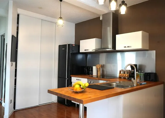 Appartamento L'elegant - Terrasse Parking Wifi - 5km Airport *