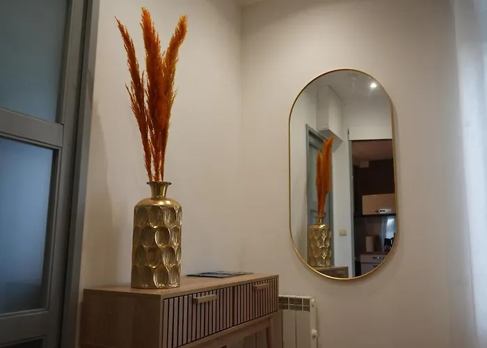 L'elegant - Terrasse Parking Wifi - 5km Airport Appartamento *