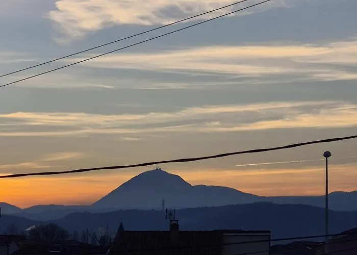 L'elegant - Terrasse Parking Wifi - 5km Airport