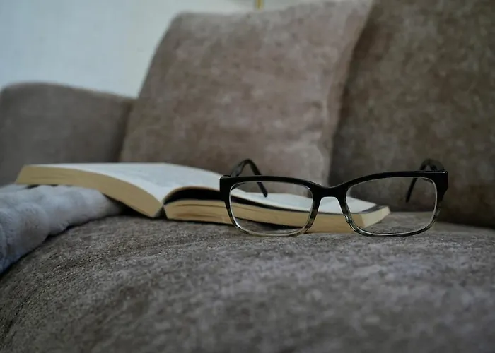 L'elegant - Terrasse Parking Wifi - 5km Airport Appartamento