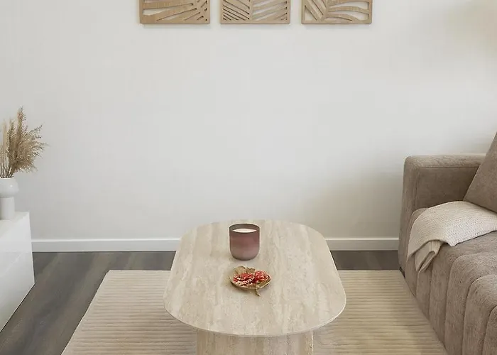 L'elegant - Terrasse Parking Wifi - 5km Airport Appartamento *